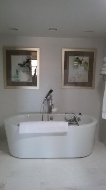 White Elegance
