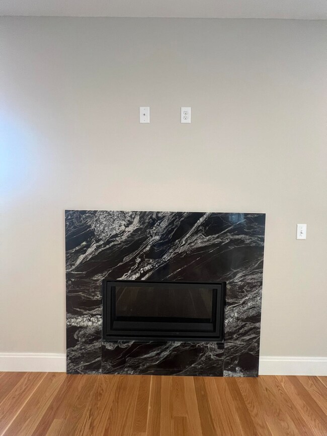 244 Sage Ln unit 32, Portsmouth, NH 03801 - photo 7