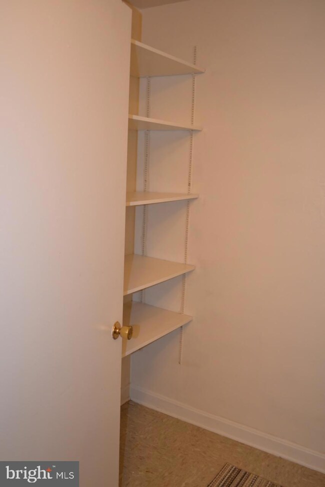 12183 Cardamom Dr unit 12183, Woodbridge, VA 22192 - photo 7