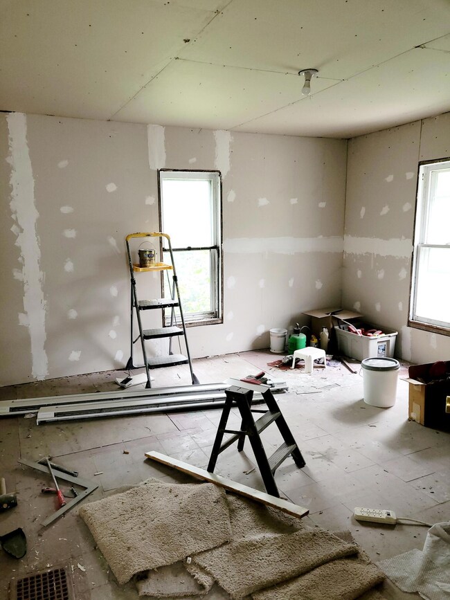 16 S Broad St - bedroom
