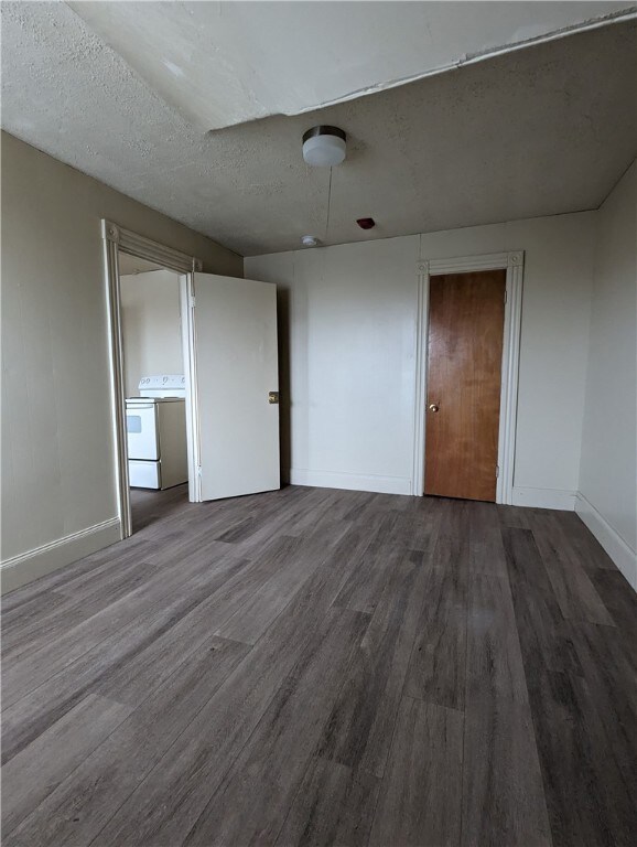 28 Shippee Ave unit 32 1/2, West Warwick, RI 02893 - photo 6