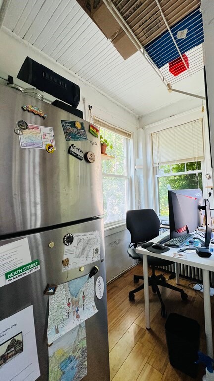 996 Chestnut St unit 3, Newton Upper Falls, MA 02464 - photo 3