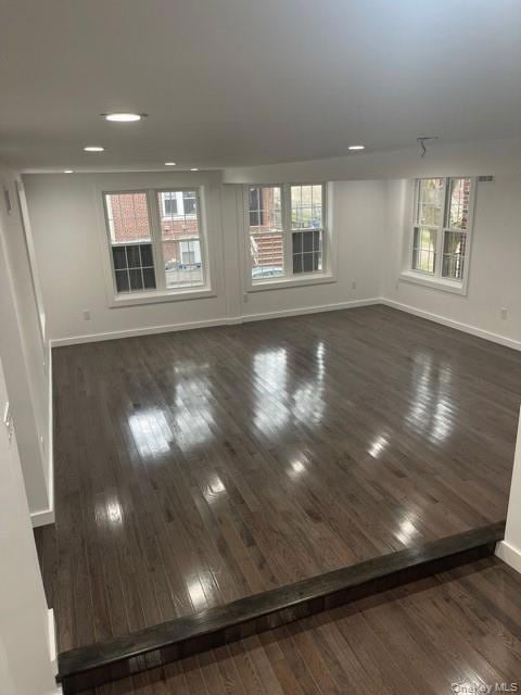 235 E 235th St, Bronx, NY 10470 - photo 4