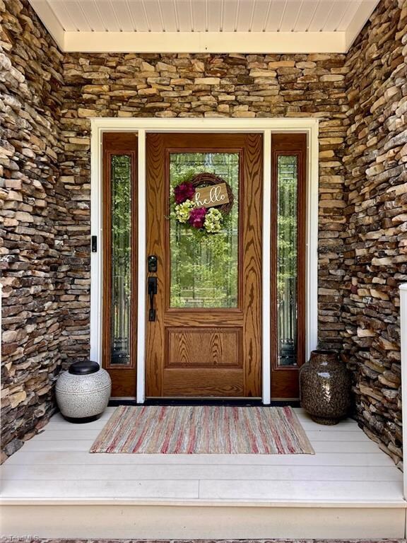 2923 Hickory Dr, Asheboro, NC 27205 - photo 3