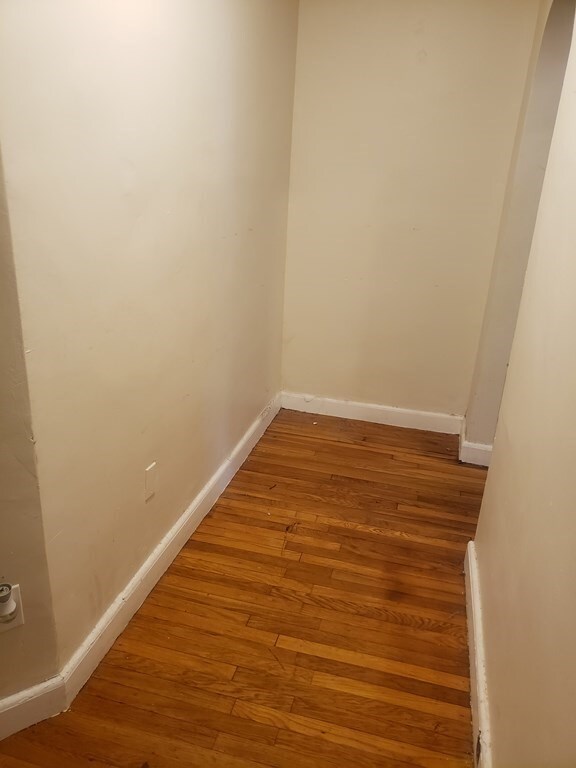 77 Green St unit 11, Lynn, MA 01902 - photo 6