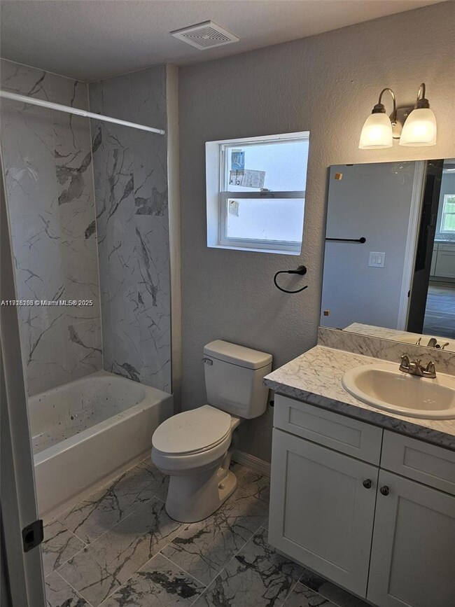 2618 Laurel St, Sebring, FL 33870 - photo 7