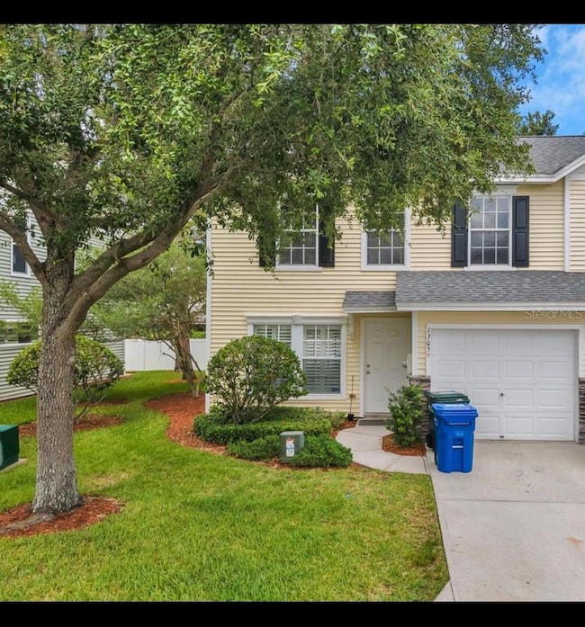 13059 Thoroughbred Loop, Largo, FL 33773 - photo 2