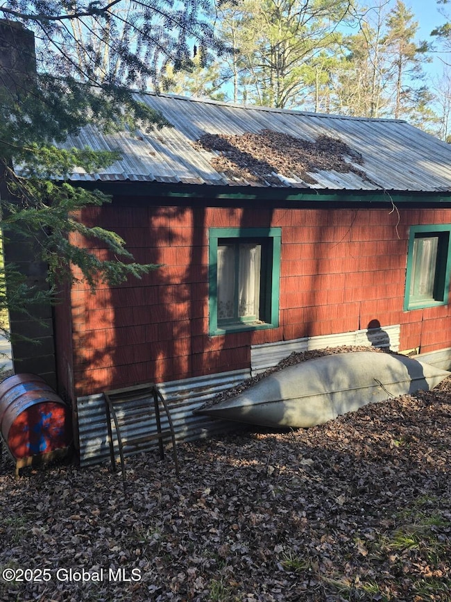 Cabinrearexterior
