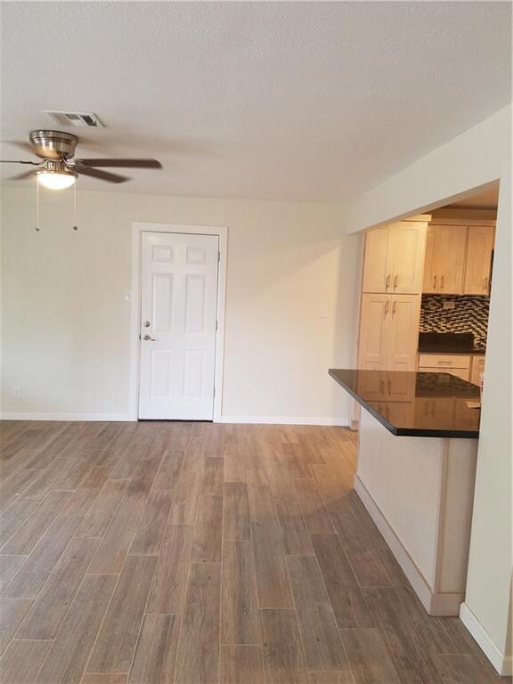 10216 Suez Dr, El Paso, TX 79925 - photo 6