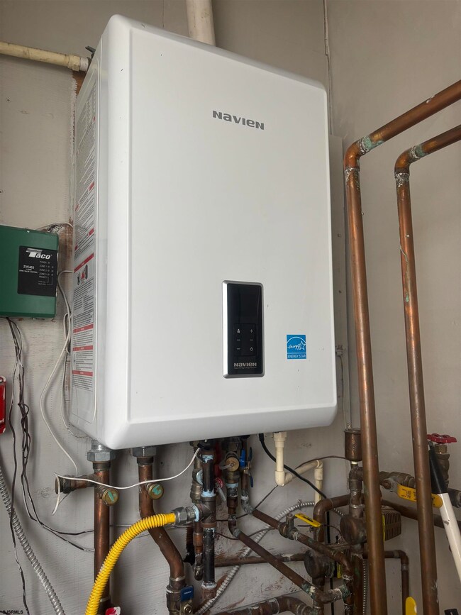 1044 Drexel Ave, Atlantic City, NJ 08401 - photo 6