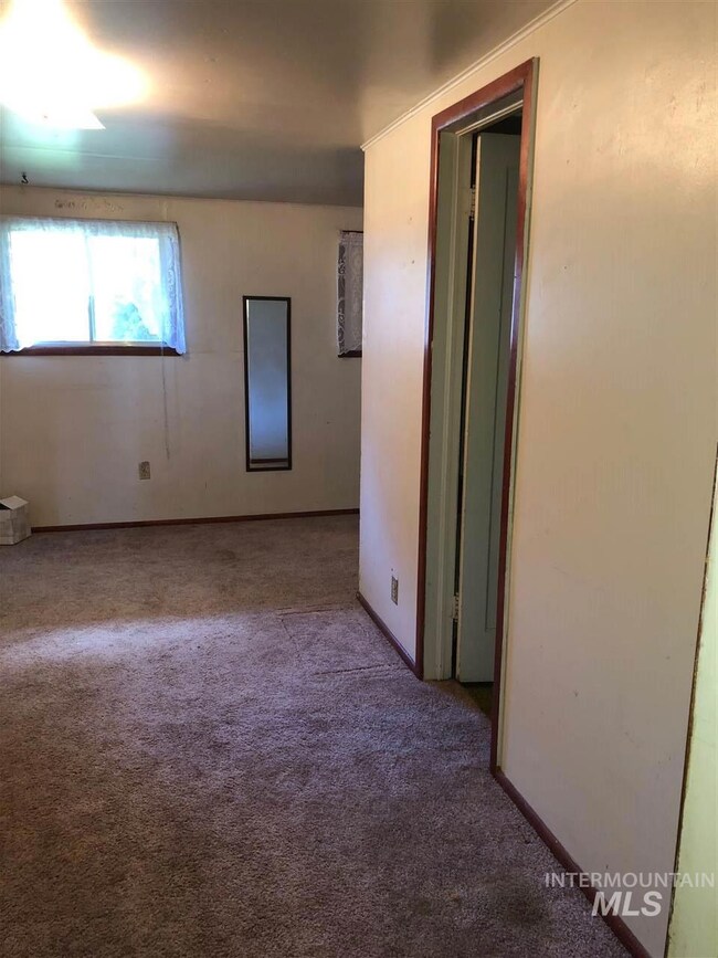 1235 Schodde Ave, Burley, ID 83318 - photo 7