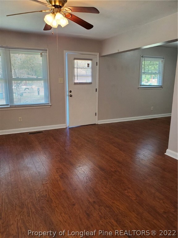 319 Richmond Dr, Fayetteville, NC 28304 - photo 3