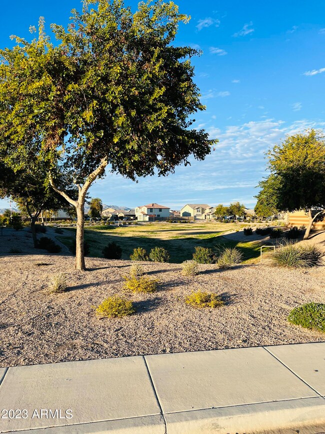 2nd close park