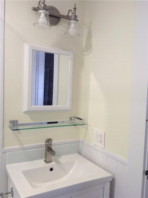 13 Ayrault St unit 1, Newport, RI 02840 - photo 6