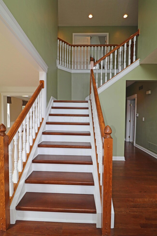 5219 Sugar Run Dr, New Albany, OH 43054 - photo 4