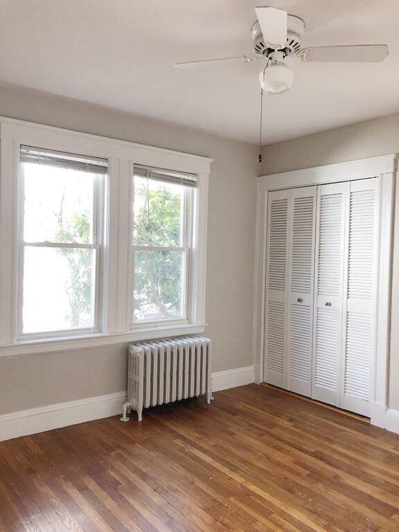 517 Heath St unit 1, Chestnut Hill, MA 02467 - photo 2