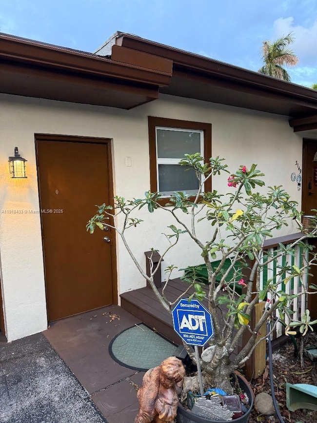 3149 Hollywood Blvd, Hollywood, FL 33021 - photo 3