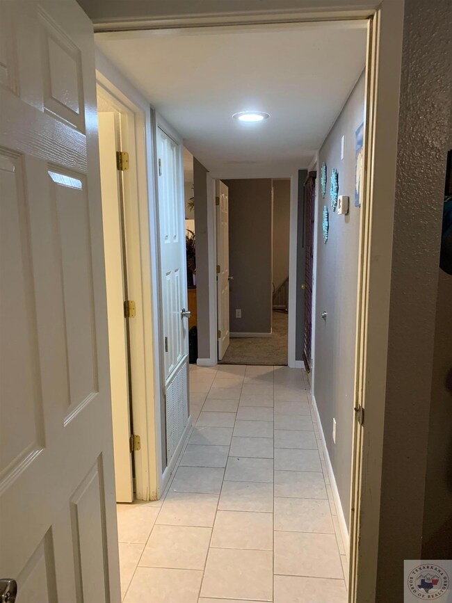 611 Hillview St, Texarkana, TX 75501 - photo 7