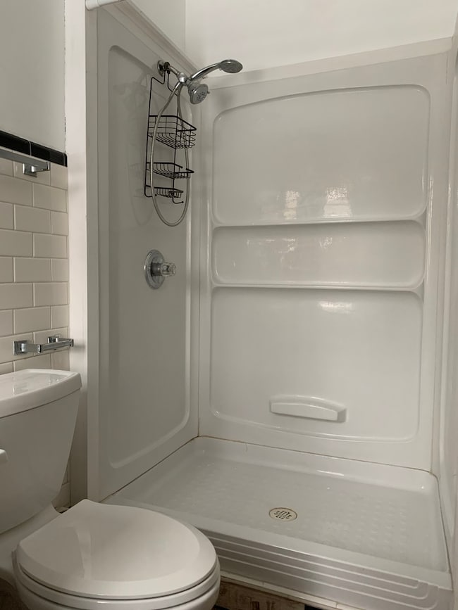 841 S Julian St, Naperville, IL 60540 - photo 3