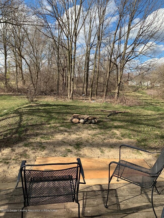 2710 W Miller Rd, Lansing, MI 48911 - photo 7