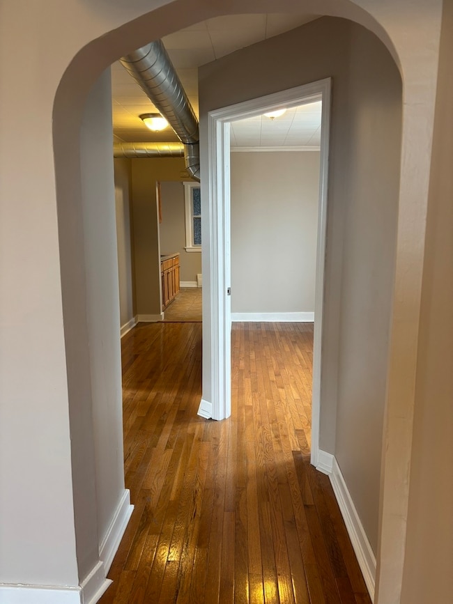 2524 N Central Park Ave unit 3, Chicago, IL 60647 - photo 5