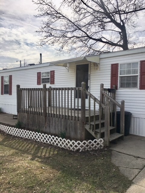 690 11th St NE, Linton, IN 47441 - photo 2