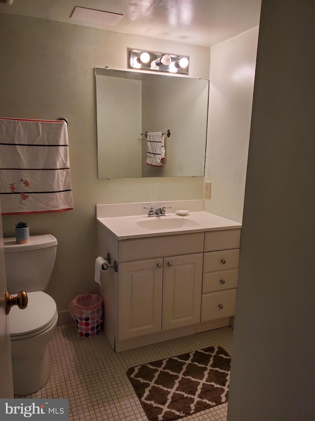 427 Christopher Ave unit 23, Gaithersburg, MD 20879 - photo 6