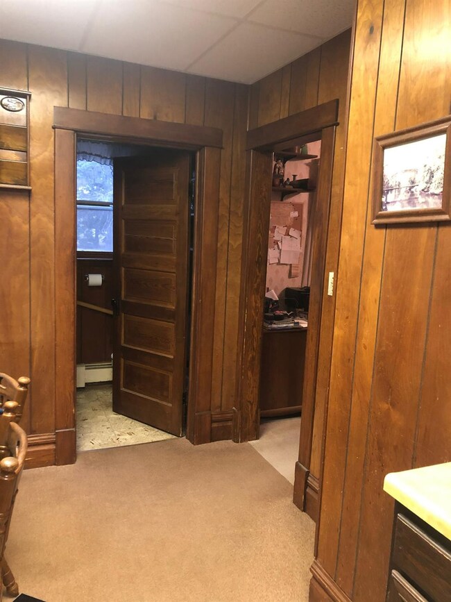 104 S 325 E, Valparaiso, IN 46383 - photo 7