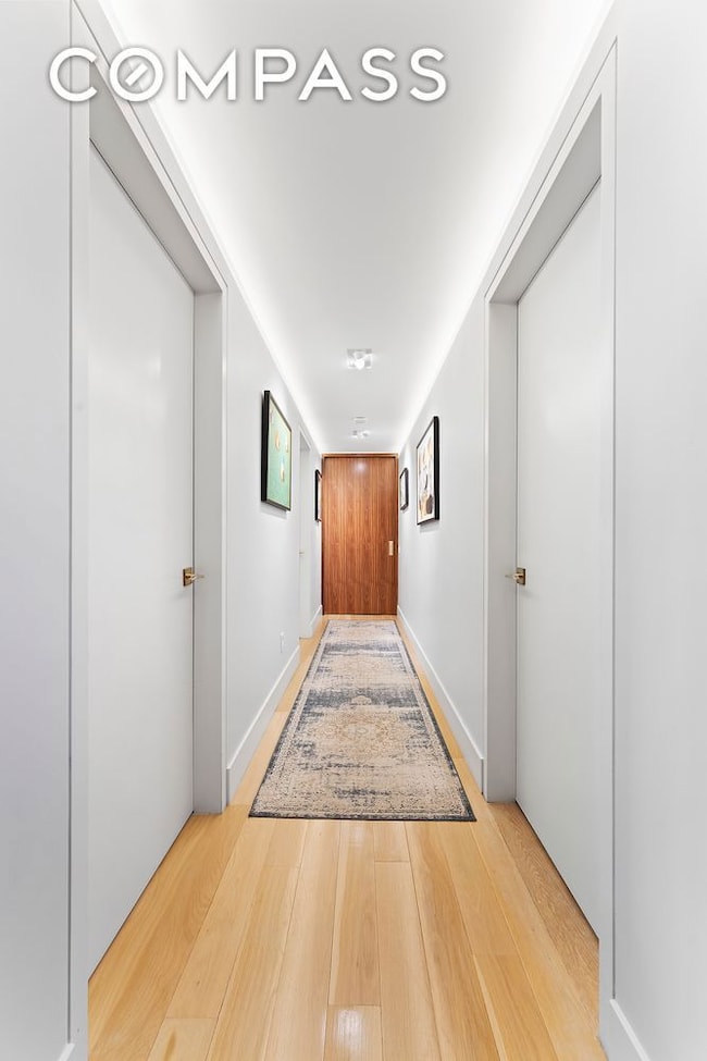 32 Gramercy Park S unit 12-DG, New York, NY 10003 - photo 4