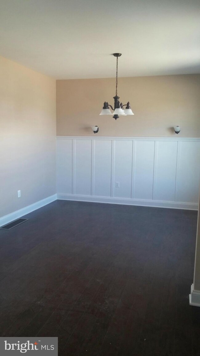 1624 Warm Spring Rd, Chambersburg, PA 17202 - photo 2