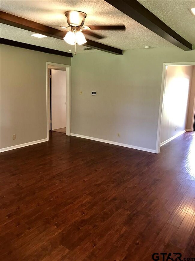 1725 1725 Angy Dr, Tyler, TX 75703 - photo 7