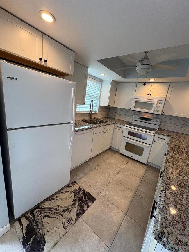 2950 SE Ocean Blvd unit 34-5, Stuart, FL 34996 - photo 5