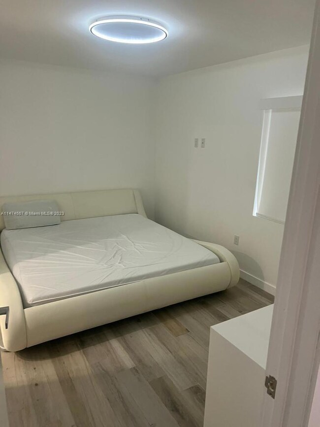 1610 Euclid Ave unit B-103, Miami Beach, FL 33139 - photo 5