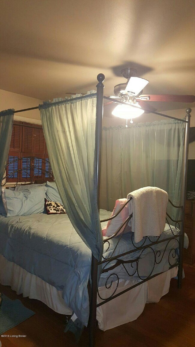 201608079520491795resized