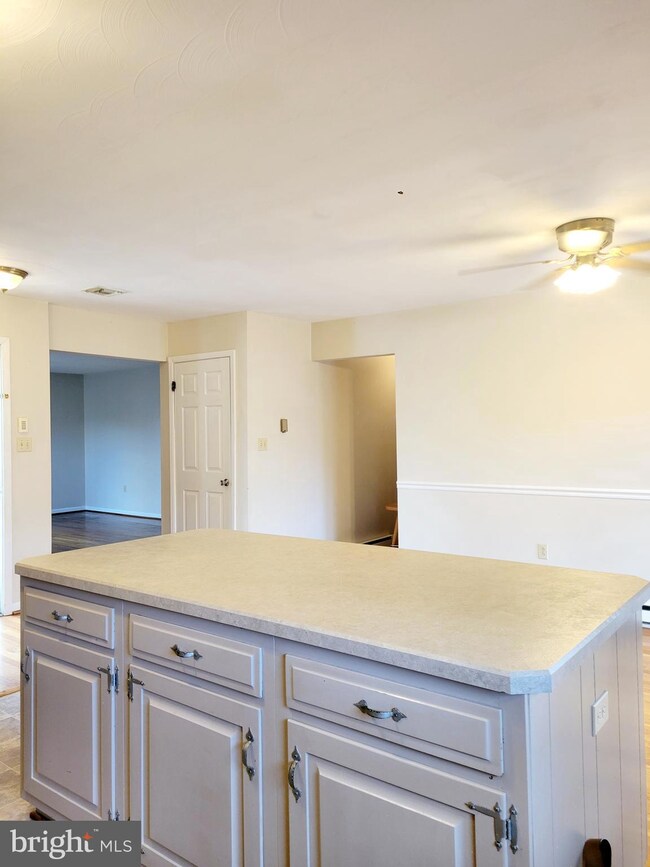 395 Burnt Factory Rd, Stephenson, VA 22656 - photo 6