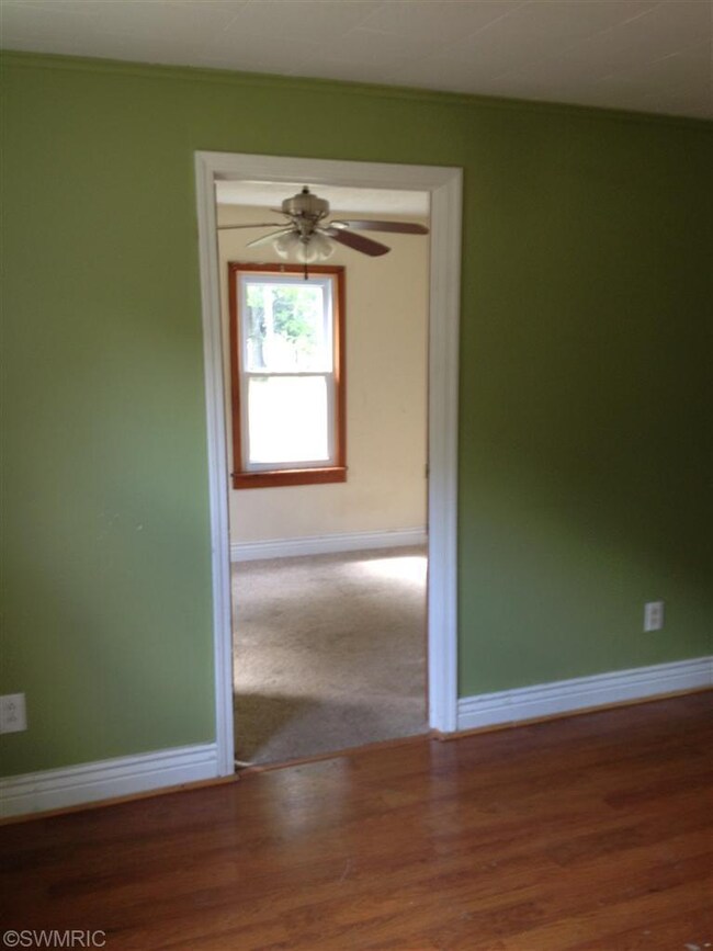 919 S Centerline Rd, White Cloud, MI 49349 - photo 4