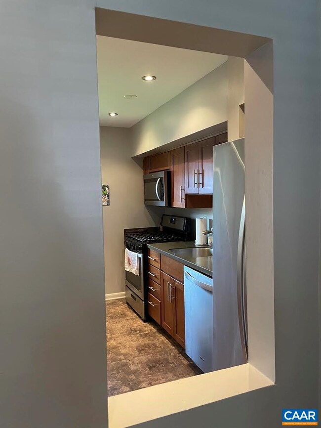 165 Hessian Hills Way unit 2, Charlottesville, VA 22901 - photo 4