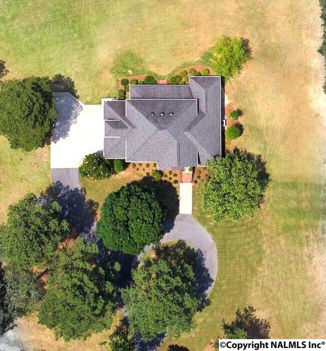 263 Waverly Hills Rd, Grant, AL 35747 - photo 4