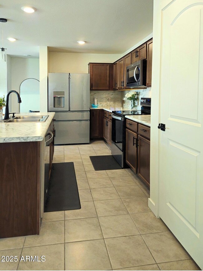 18141 W Yavapai St, Goodyear, AZ 85338 - photo 4