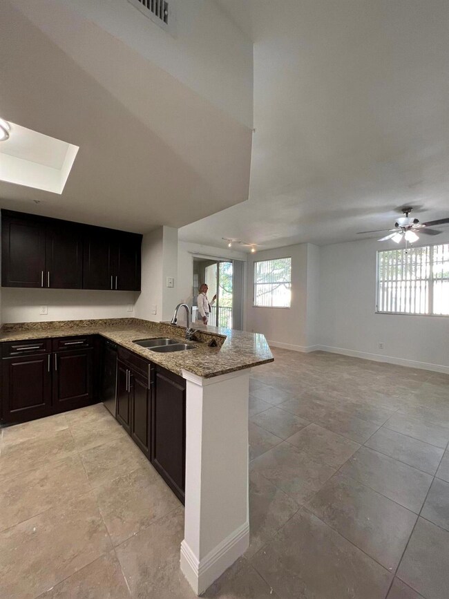 20889 Saint Andrews Blvd unit 47, Boca Raton, FL 33433 - photo 3