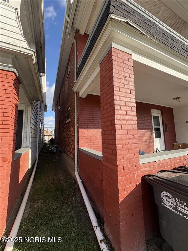 743 Forsythe St, Toledo, OH 43605 - photo 3