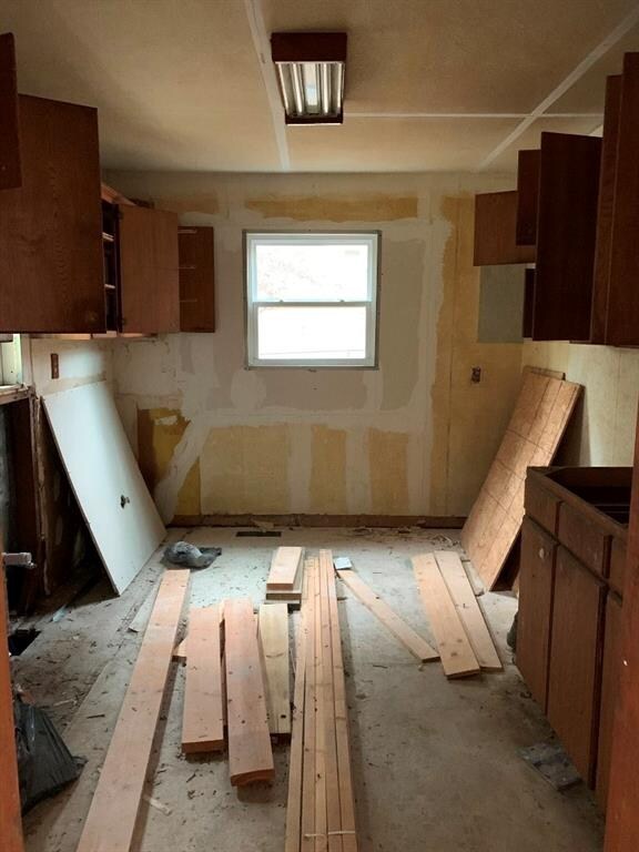 910 N Hobson Ave, Shawnee, OK 74801 - photo 7