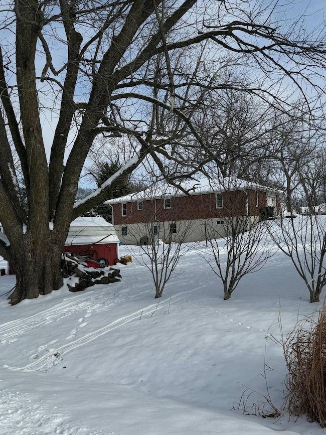 205 S Hayes St, Mount Ayr, IA 50854 - photo 5