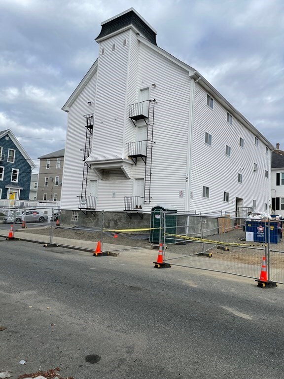 162 Haffards St, Fall River, MA 02723 - photo 4