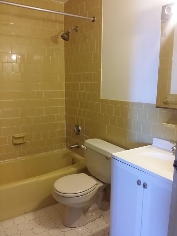 Sagamore Place Condominiums unit 1108, Quincy, MA 02171 - photo 6