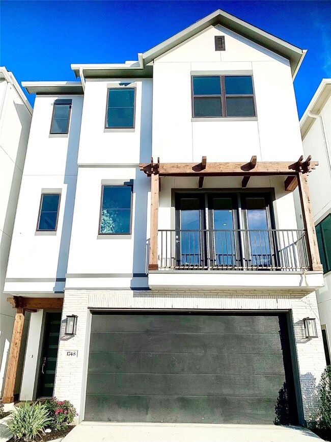 1748 Ojeman Point Ln, Houston, TX 77055 - photo 3