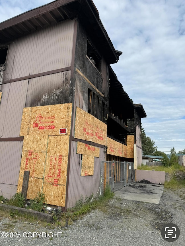 3409 Oregon Dr, Anchorage, AK 99517 - photo 2