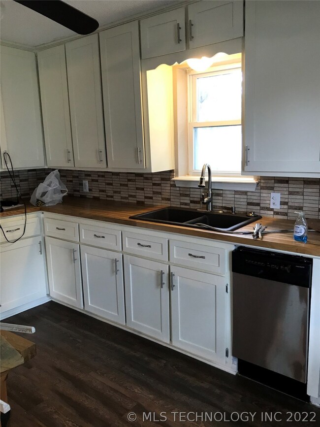 unlisted-address, Claremore, OK 74017 - photo 6