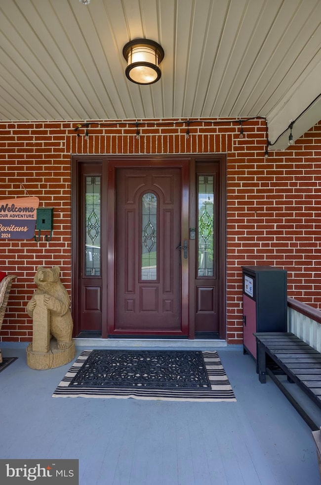 76 N Grant St, Manheim, PA 17545 - photo 4