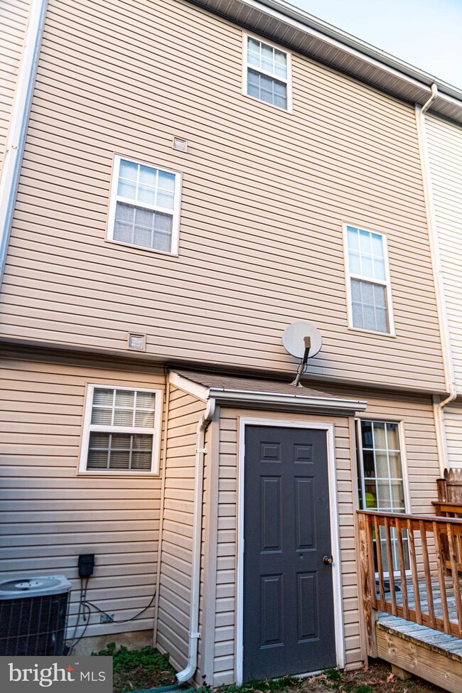 9522 Sea Gull Ct, North Beach, MD 20714 - photo 2